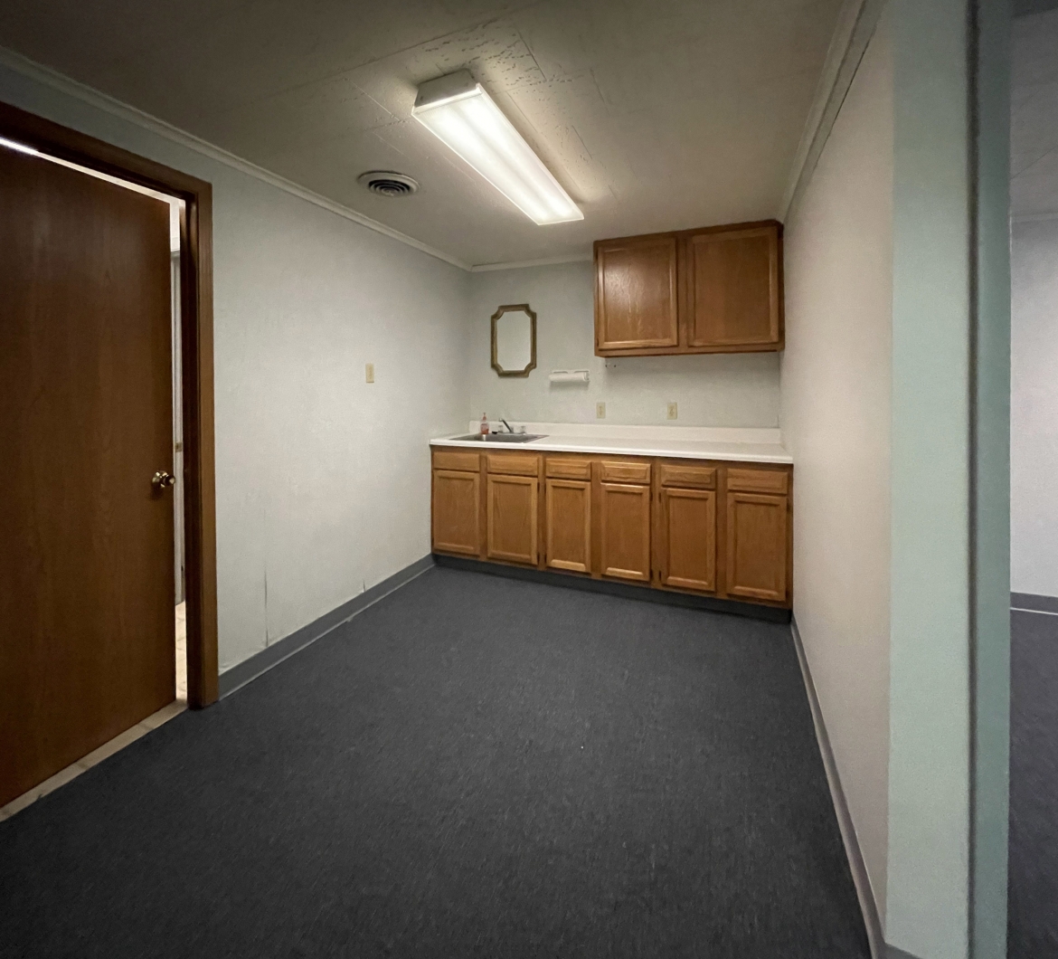 1107-Centre-Office-Space-6-scaled.jpg